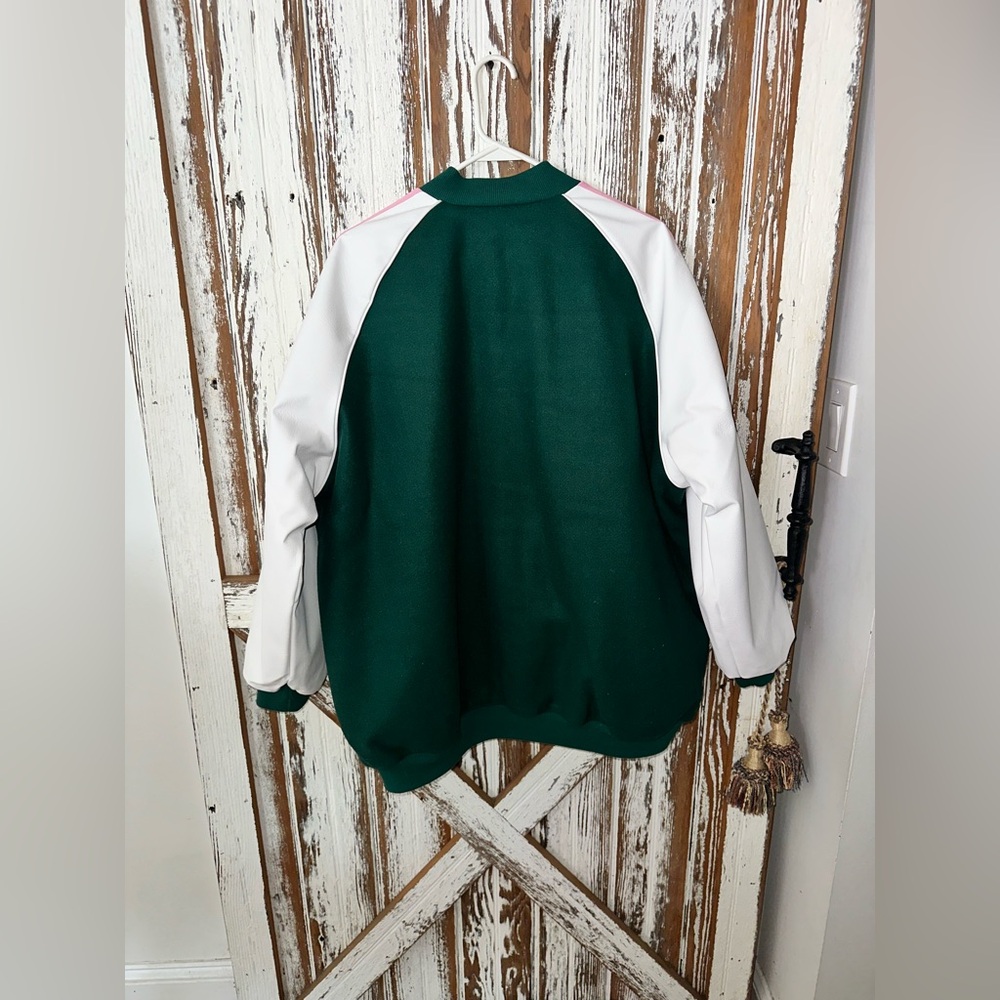NWT Adidas Originals VRCT Jacket (Oversized) Sold Out Online - Picture 16 of 16